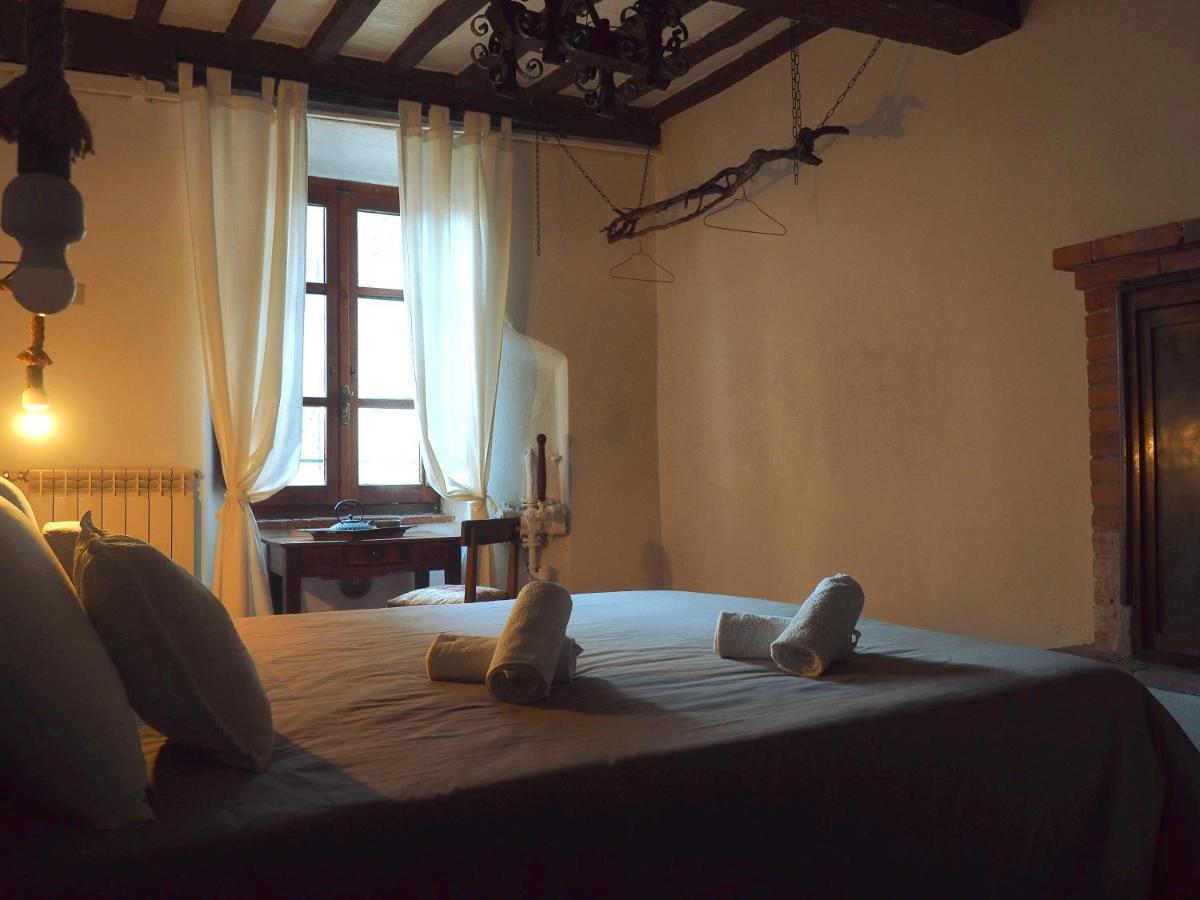 Bed and Breakfast Dulcis In Borgo Santa Lucía Exterior foto